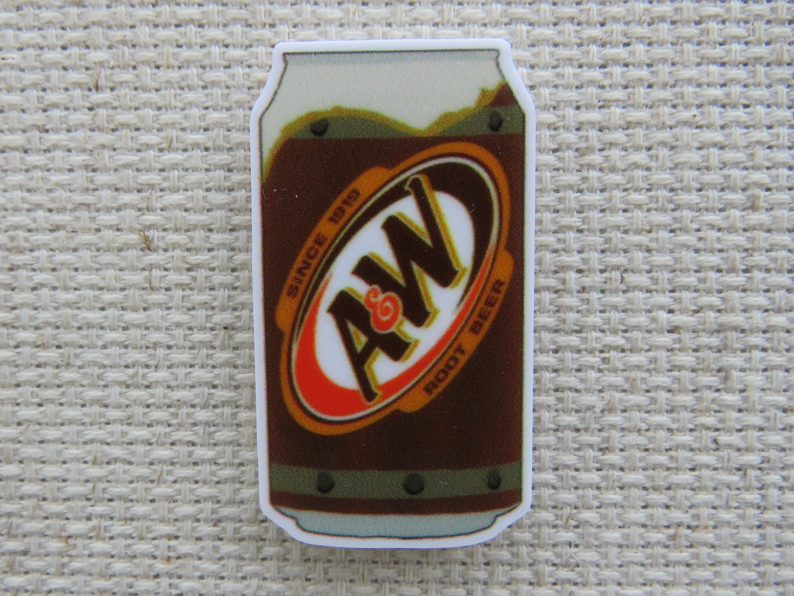 A Can of Root Beer Needle Minder, Cover Minder, Magnet