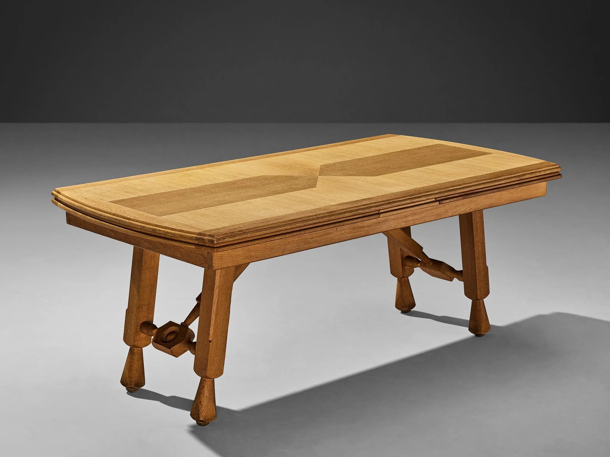 Guillerme & Chambron 'Pétrouille' Extendable Dining Table in Solid Oak