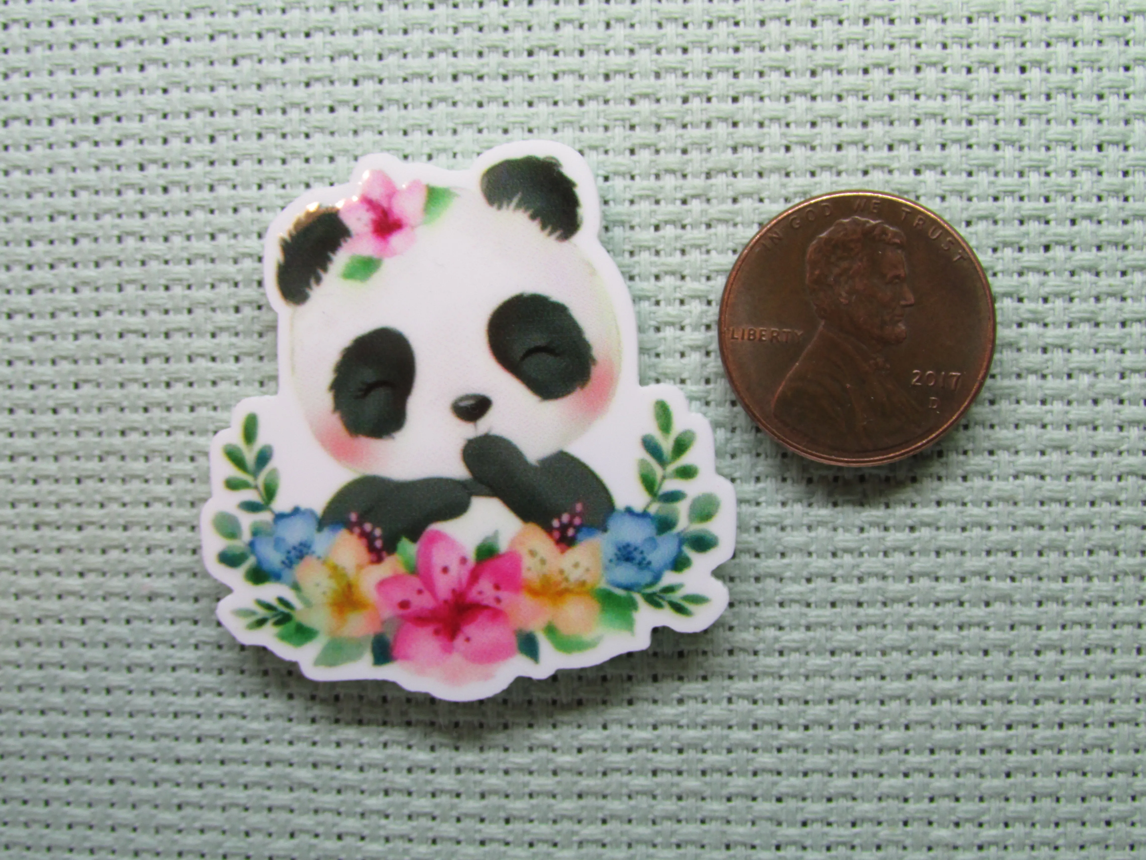 Pretty Panda Needle Minder, Cover Minder, Magnet LAST ONE!