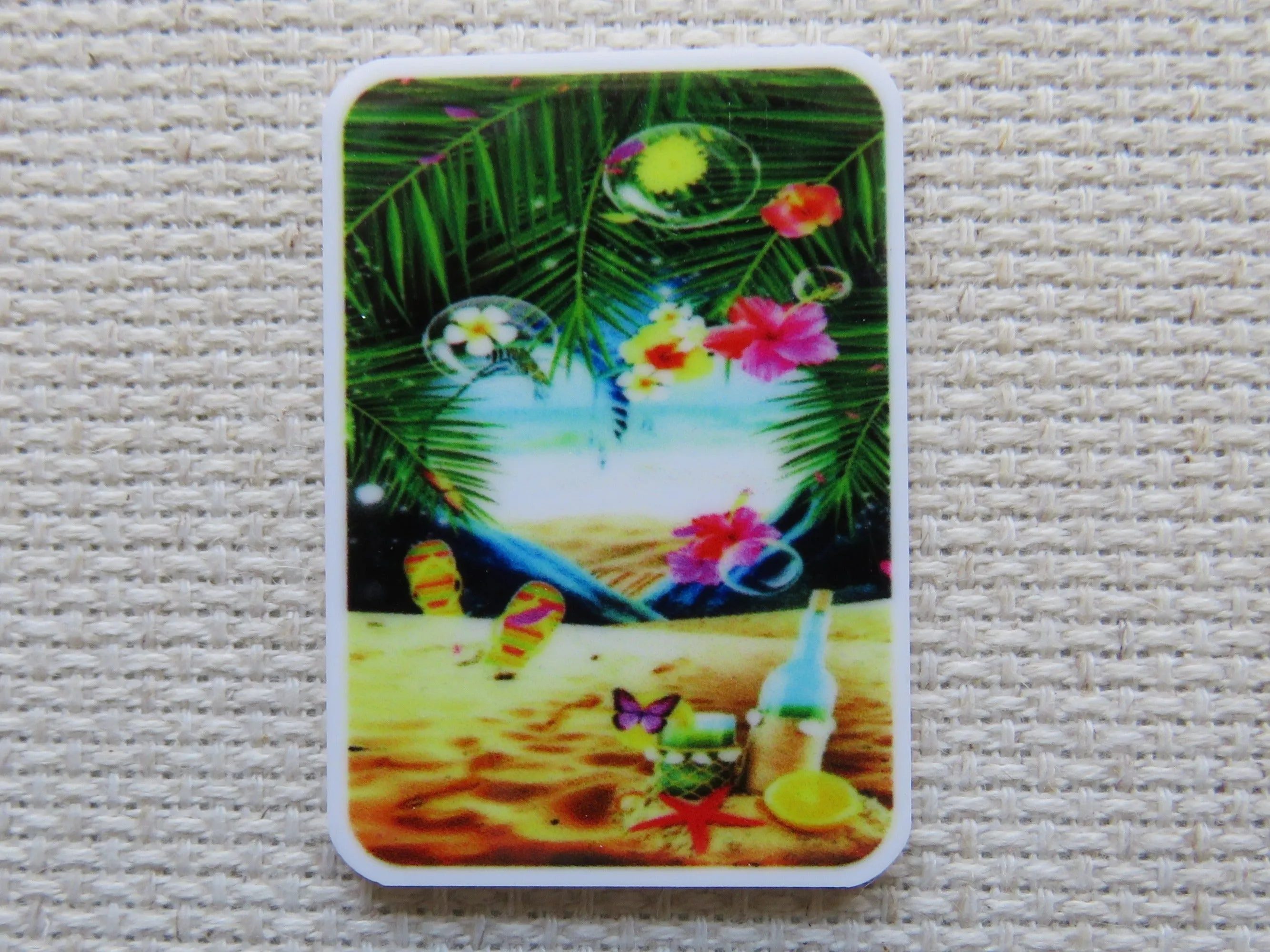 Tropical Beach Heart Needle Minder, Cover Minder, Magnet